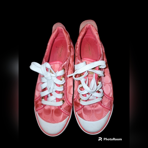 Coach Barrett Salmon/White Shoes - Picture 2 of 4